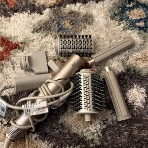 Shark Hair Dryer w Attachments